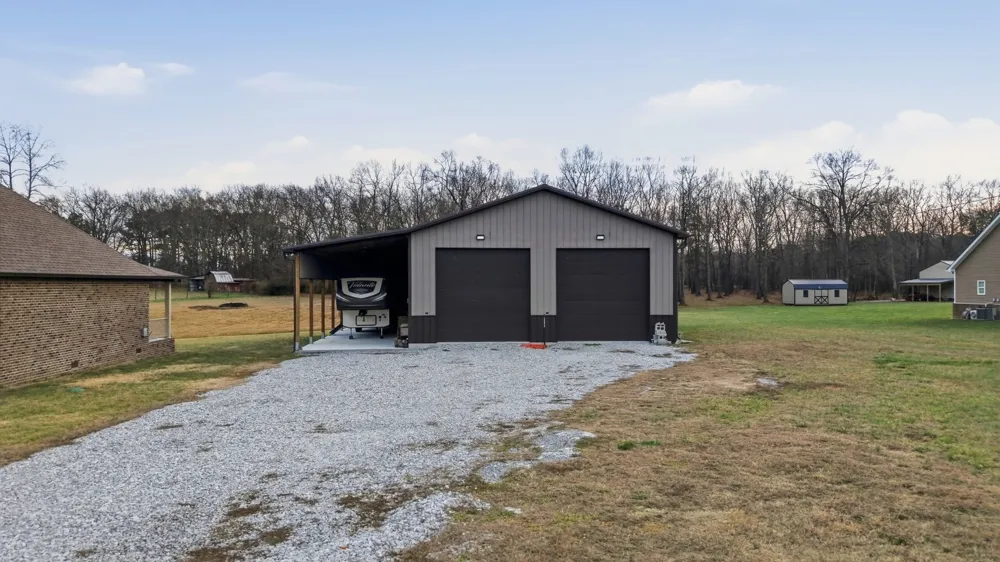 667 Pete Sain Rd Manchester, TN 37355