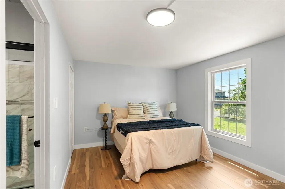2415 Pacific Avenue Hoquiam, WA 98550