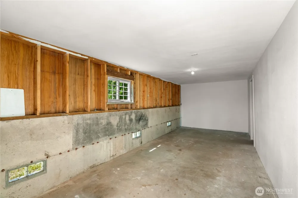 2415 Pacific Avenue Hoquiam, WA 98550