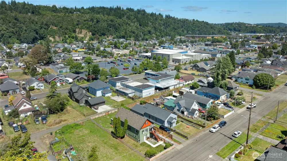 2415 Pacific Avenue Hoquiam, WA 98550