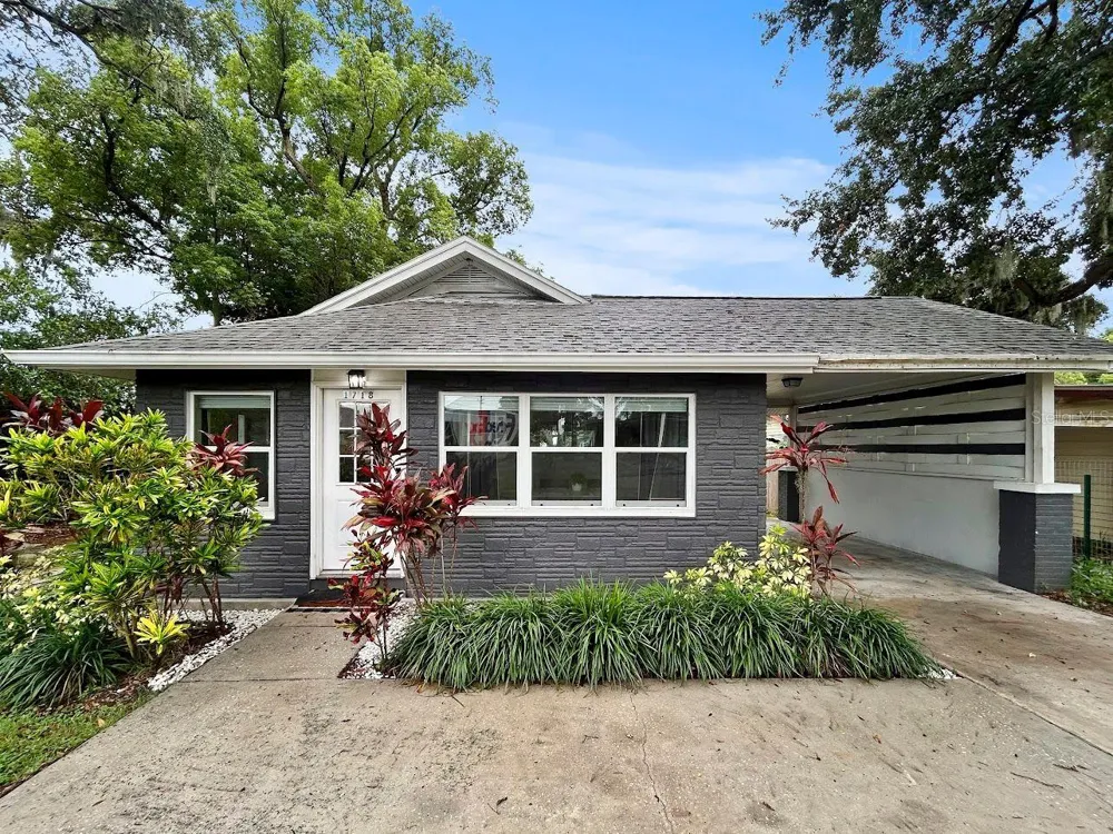 1718 LAVON STREET Lakeland, FL 33805