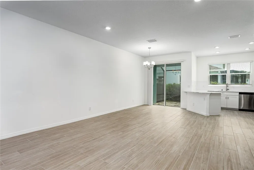 254 VIA ANINA DRIVE Sarasota, FL 34243