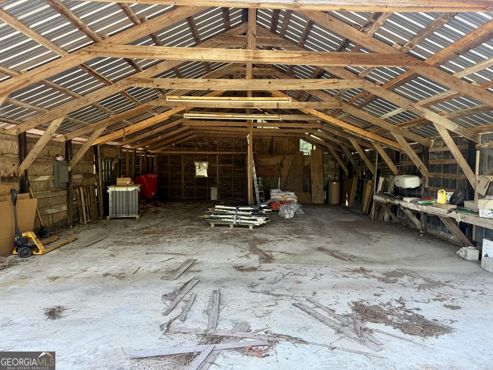 170 Lovely Grove Church RD Eastman, GA 31023