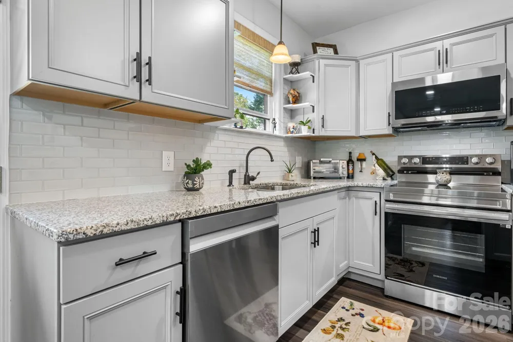244 Holly Street Hudson, NC 28638