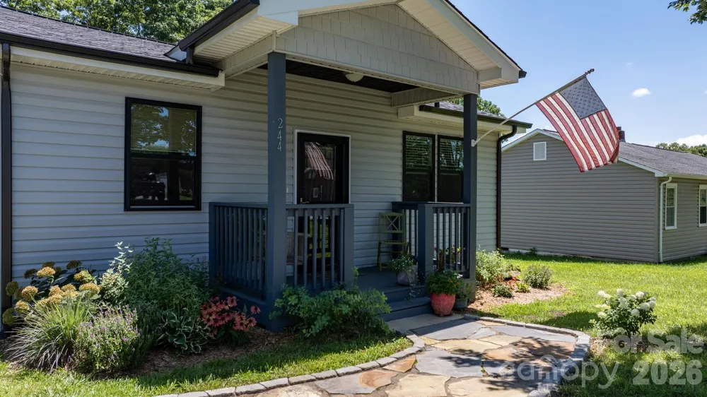 244 Holly Street Hudson, NC 28638