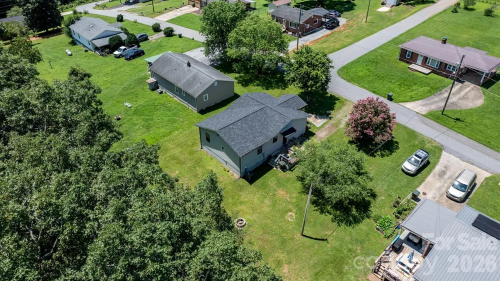 244 Holly Street Hudson, NC 28638