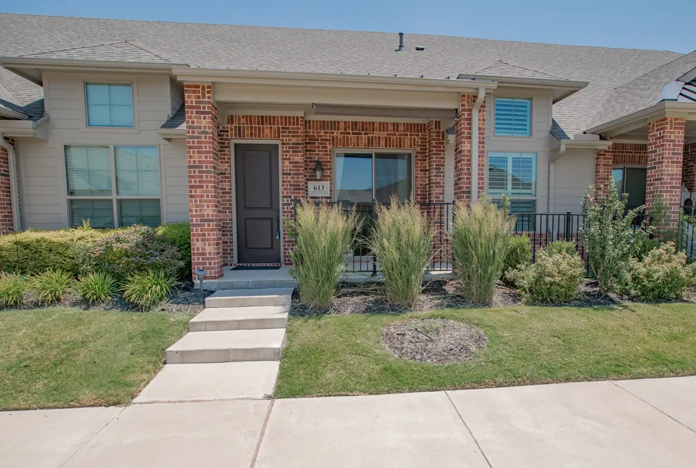 613 Cloverleaf Drive Wylie, TX 75098