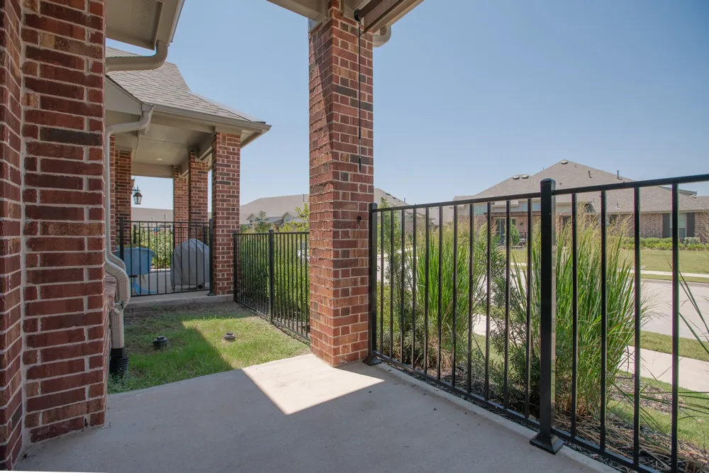 613 Cloverleaf Drive Wylie, TX 75098