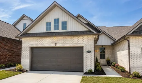 498 W Foxrun