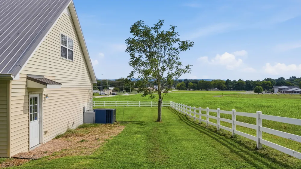 525 Sharp Springs Rd Winchester, TN 37398