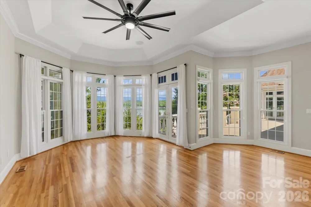 705 Lake Club Drive Nebo, NC 28761