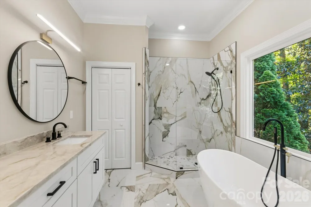 705 Lake Club Drive Nebo, NC 28761