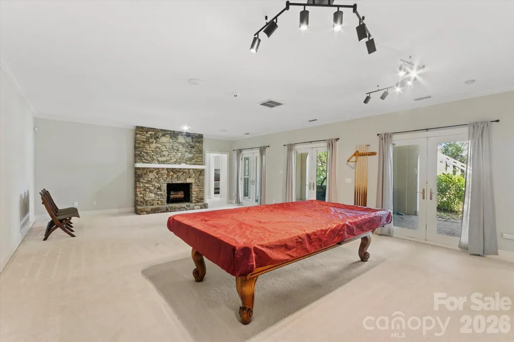 705 Lake Club Drive Nebo, NC 28761