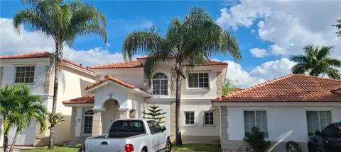 7301 NW 173RD DRIVE NW #101