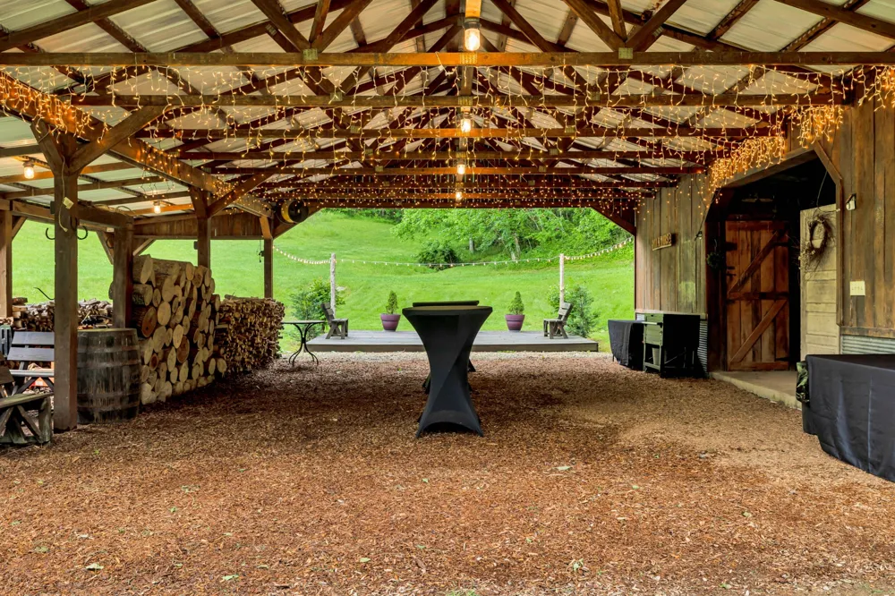 28 Bussell Ln Gordonsville, TN 38563
