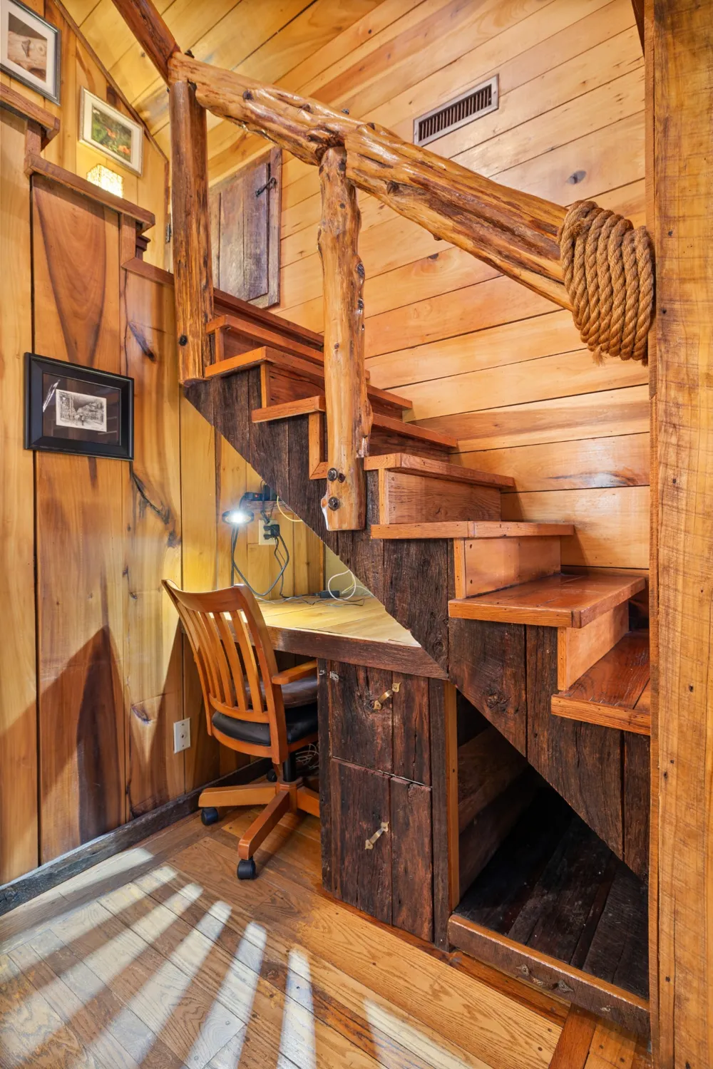 28 Bussell Ln Gordonsville, TN 38563