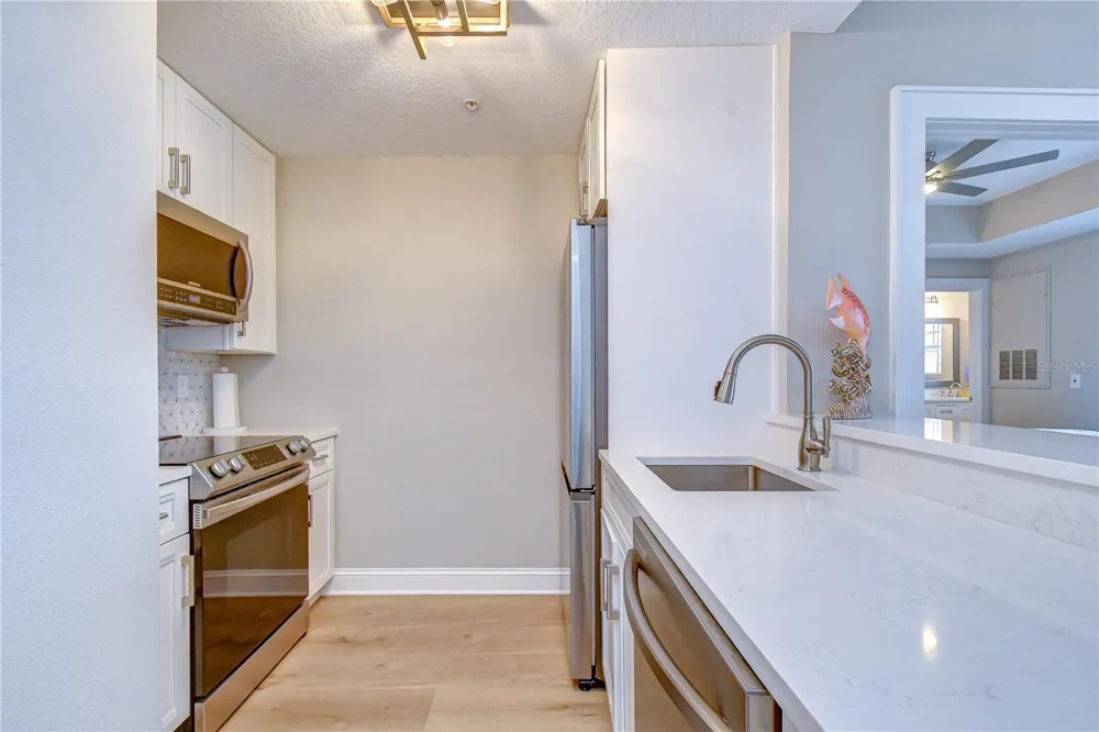 800 S DAKOTA AVENUE #121 Tampa, FL 33606