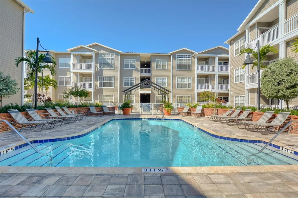 800 S DAKOTA AVENUE #121 Tampa, FL 33606