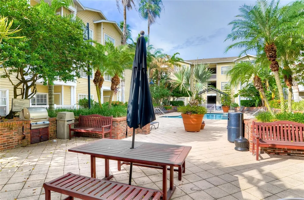 800 S DAKOTA AVENUE #121 Tampa, FL 33606