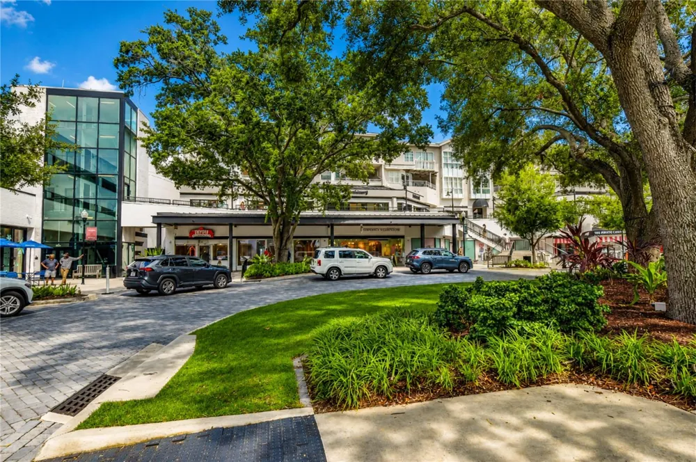 800 S DAKOTA AVENUE #121 Tampa, FL 33606