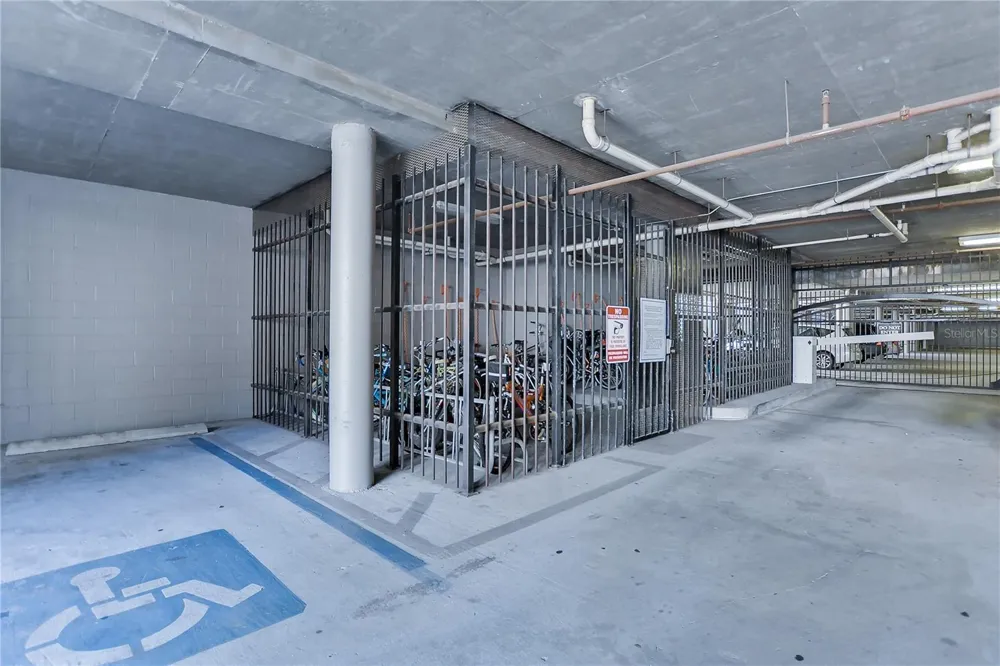 800 S DAKOTA AVENUE #121 Tampa, FL 33606
