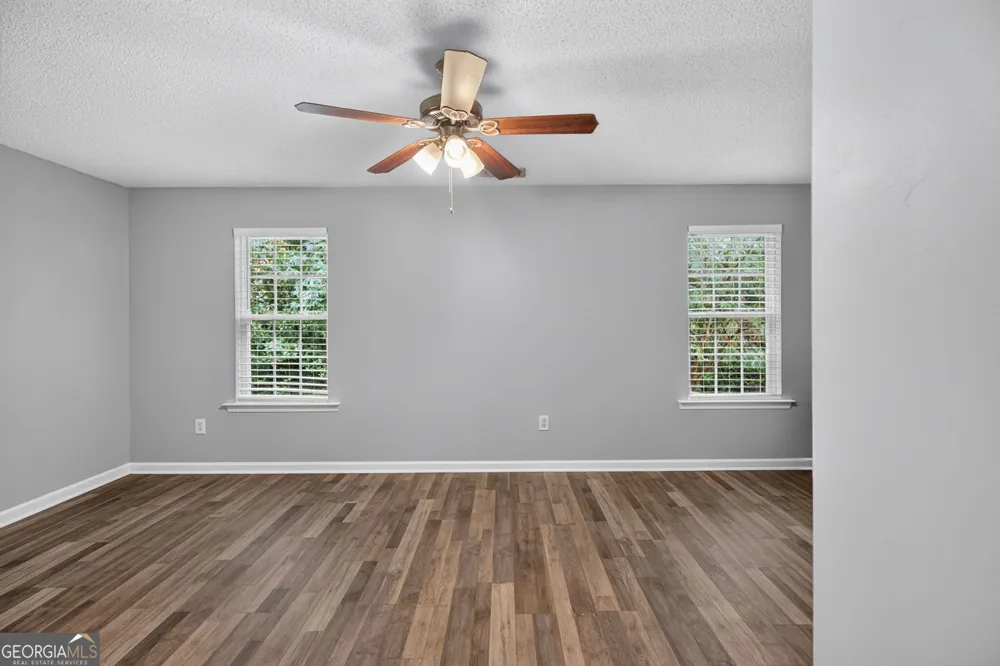 183 Venture PATH Hiram, GA 30141