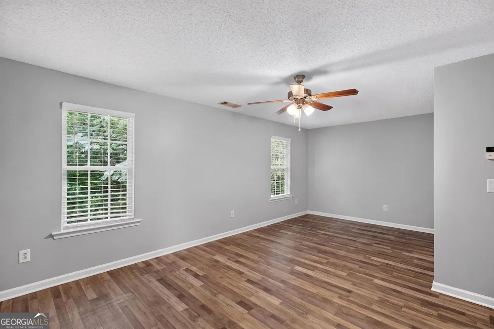 183 Venture PATH Hiram, GA 30141