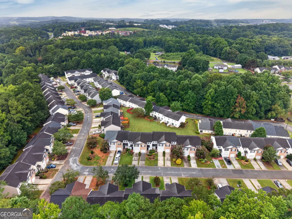 183 Venture PATH Hiram, GA 30141
