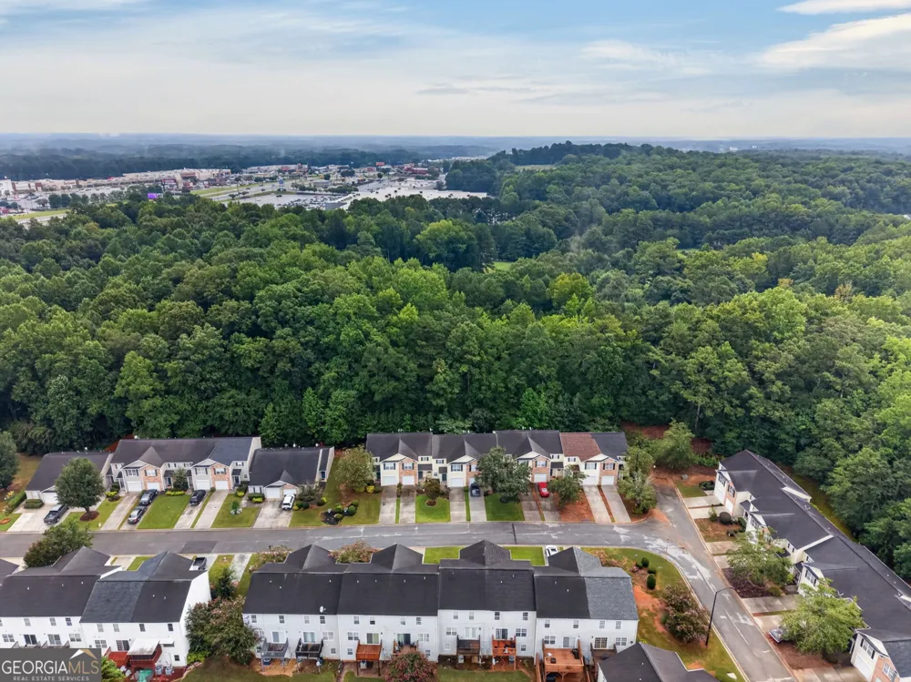 183 Venture PATH Hiram, GA 30141