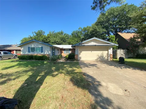 2711 Olympia Drive