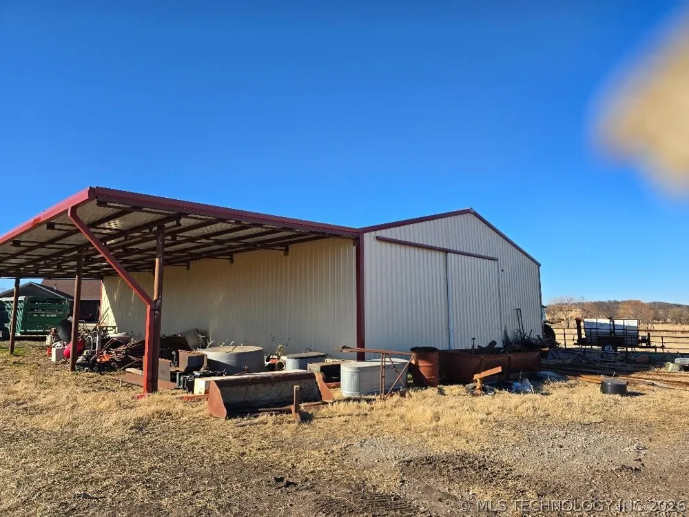 1 4300 ROAD Pawnee, OK 74058