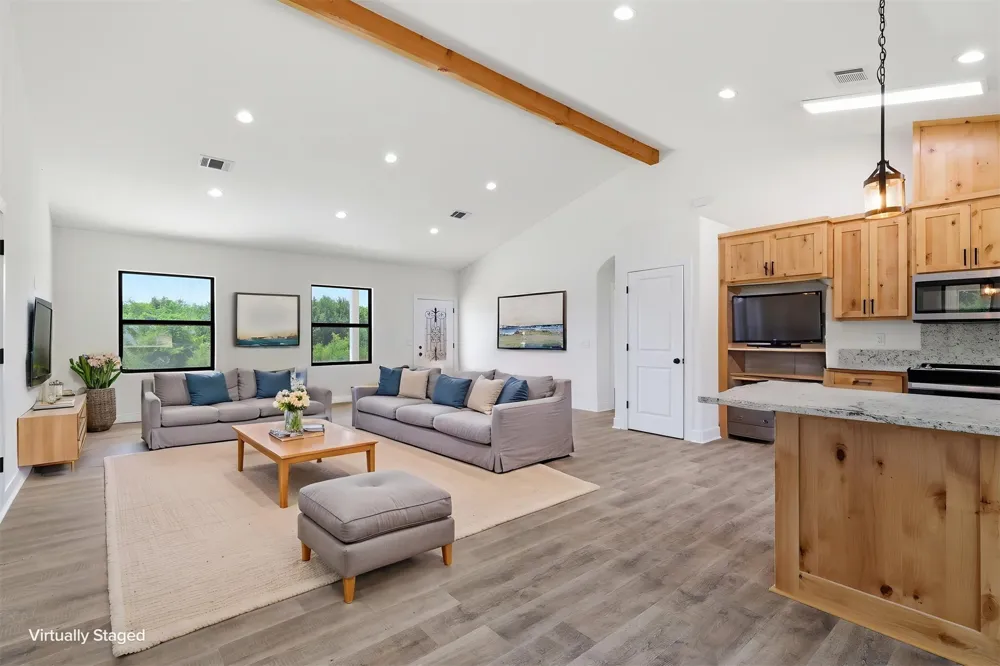 63 Deerfield Colbert, OK 74733