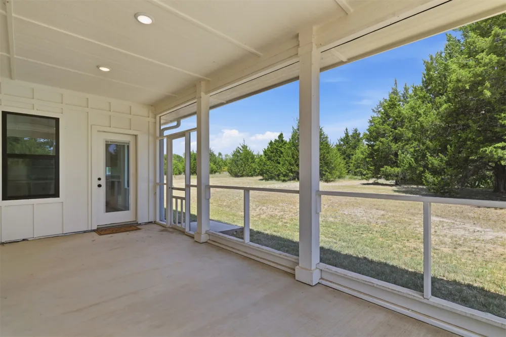 63 Deerfield Colbert, OK 74733