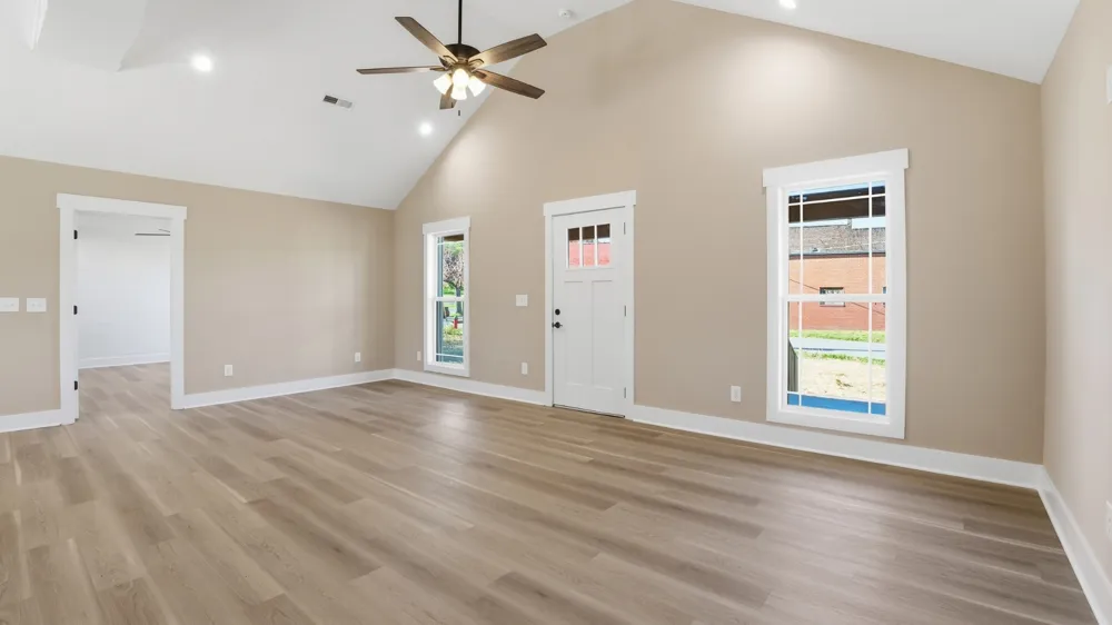 104 Division St Normandy, TN 37360