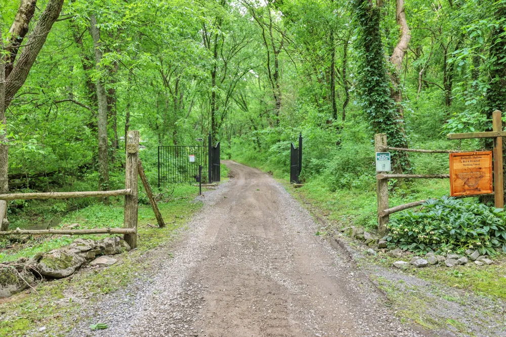 30 Bussell Ln Gordonsville, TN 38563