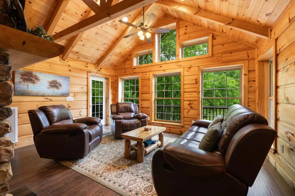 30 Bussell Ln Gordonsville, TN 38563
