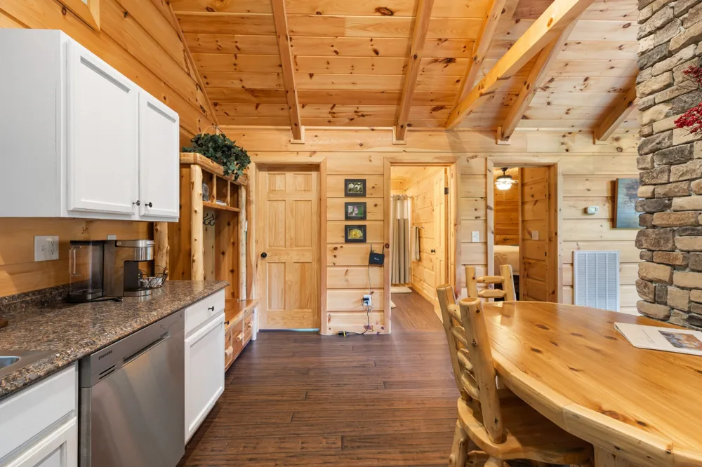 30 Bussell Ln Gordonsville, TN 38563