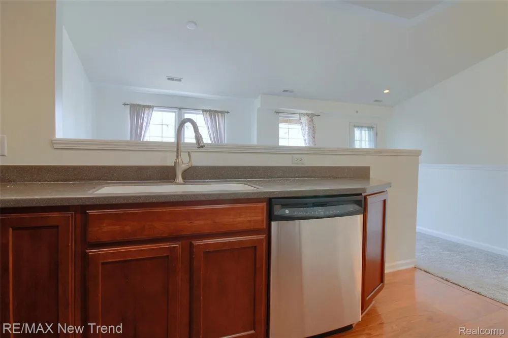 28021 HOPKINS DRIVE Novi City, MI 48377