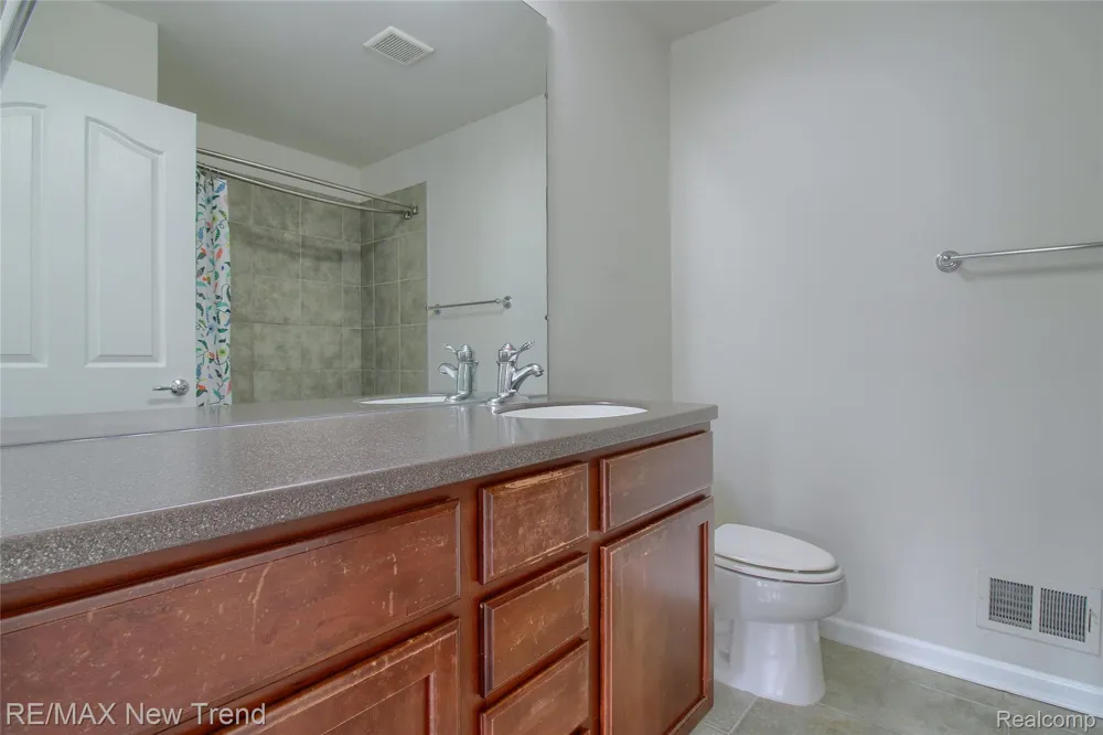 28021 HOPKINS DRIVE Novi City, MI 48377