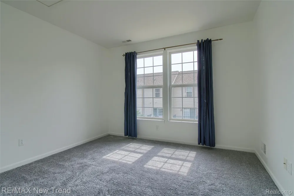 28021 HOPKINS DRIVE Novi City, MI 48377