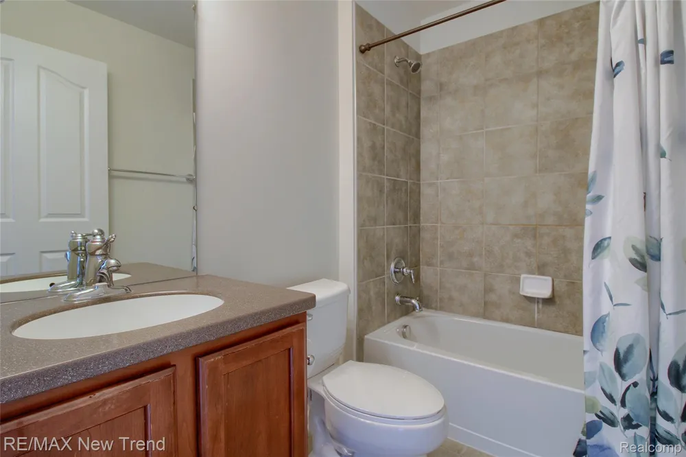 28021 HOPKINS DRIVE Novi City, MI 48377