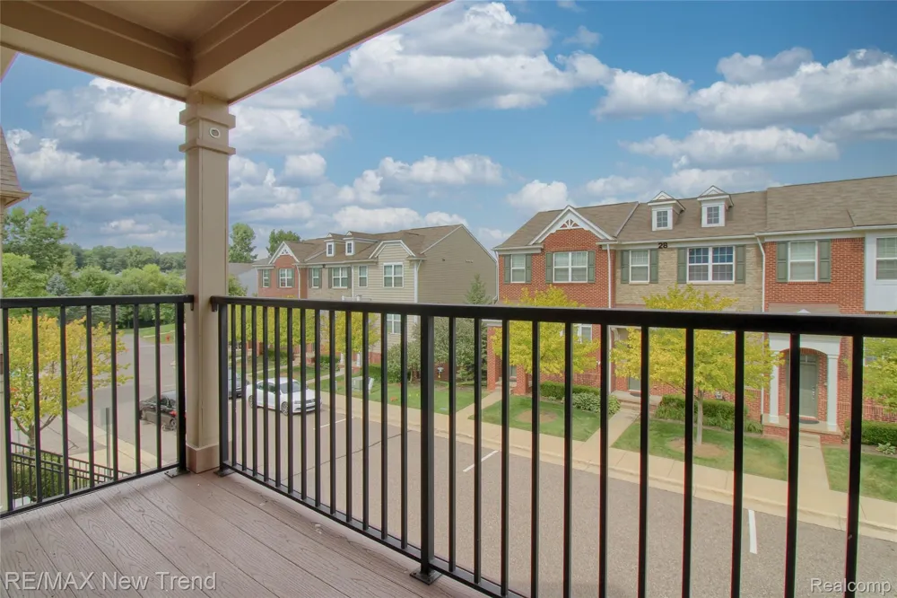 28021 HOPKINS DRIVE Novi City, MI 48377