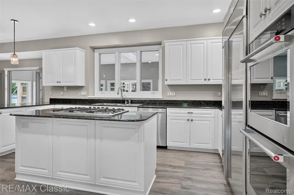 13340 Spencer Road Brighton Township, MI 48380