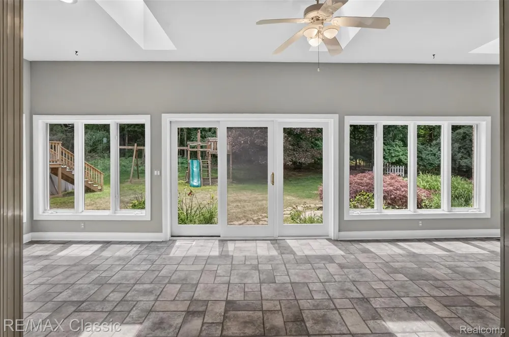 13340 Spencer Road Brighton Township, MI 48380