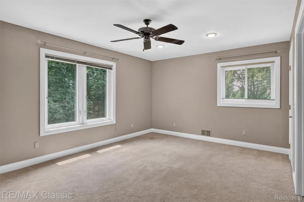 13340 Spencer Road Brighton Township, MI 48380