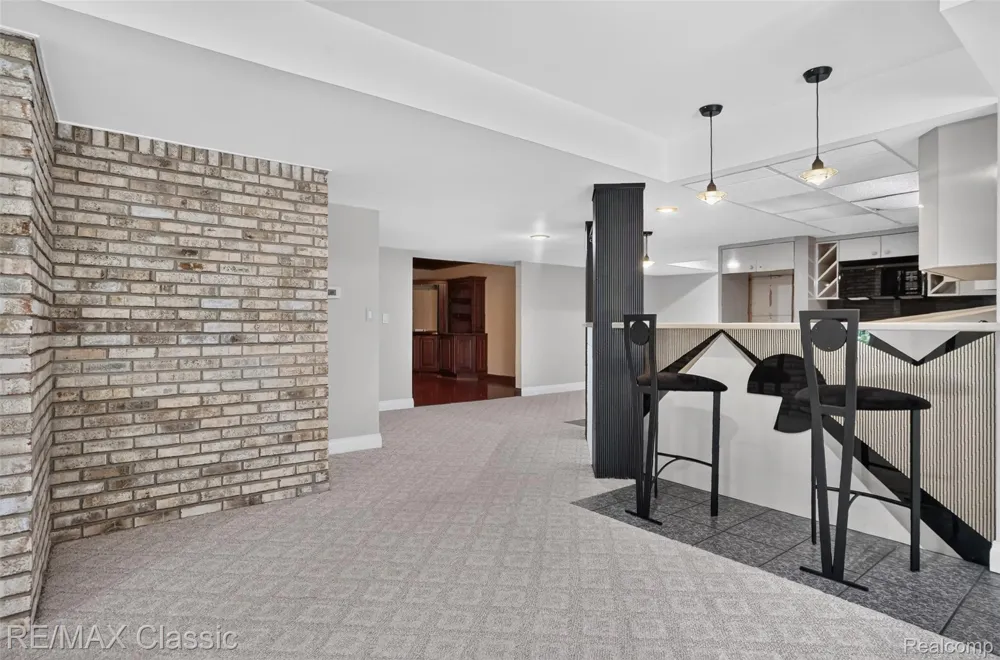 13340 Spencer Road Brighton Township, MI 48380