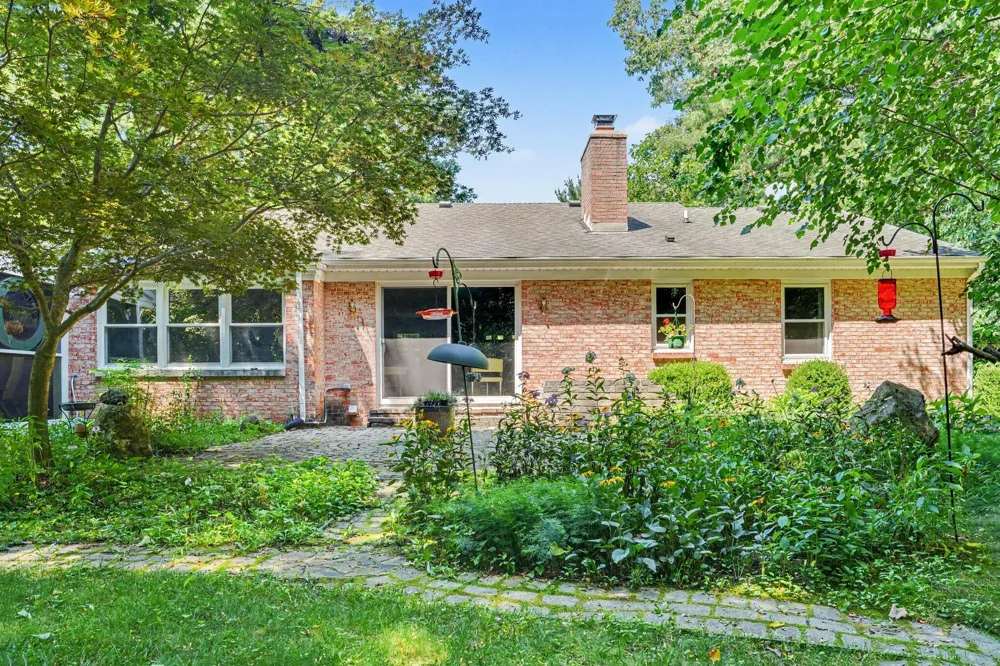 22727 Sunset Drive Almena Township, MI 49009