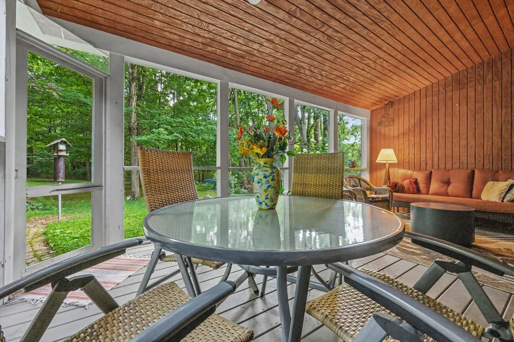 22727 Sunset Drive Almena Township, MI 49009