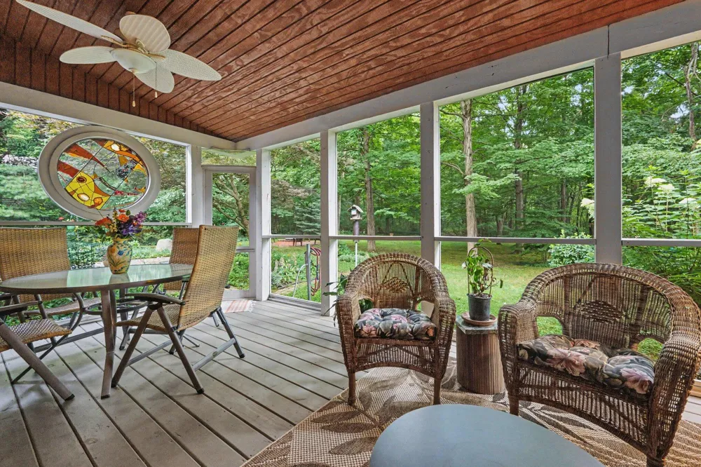 22727 Sunset Drive Almena Township, MI 49009