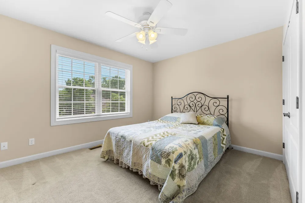 8243 Heathertree Lane Brighton City, MI 48116